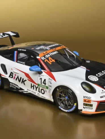 18ixo Porsche 911 GT3 Cup 2024 #14 R de Haan 1
