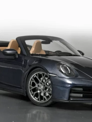18norev Porsche 911 992 cabrio 2024 1