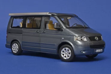 18norev VW T5 California 2003 1