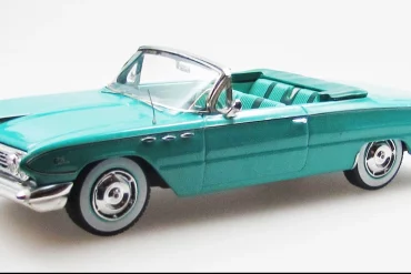 43esval Buick LeSabre 1961 3