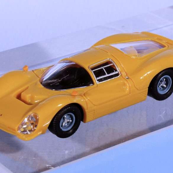 INT3 26.Brekina 87.Ferrari 330 P3 Berlinetta(1)