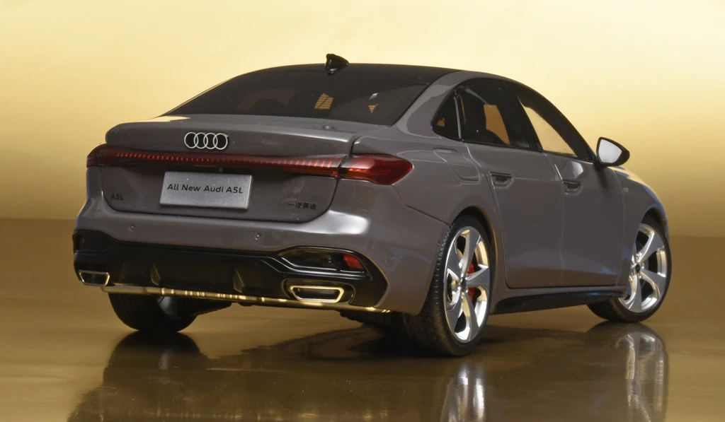 18Paudi Audi A5L 2025 2
