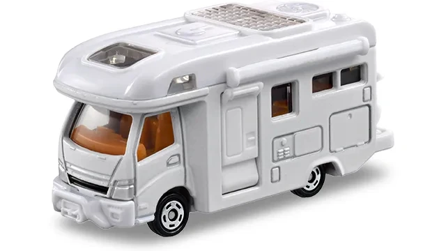 3 inch Tomica camper 1